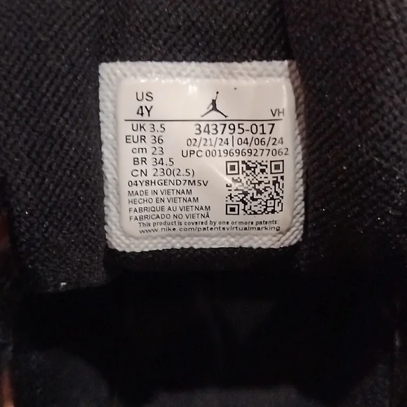 Nike Jordan Jumpman True Flight 4Y Basketball Shoes - Picture 4 of 6